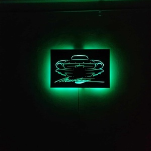 Mustang led-es háttér világítású falikép, Otthon & Életmód, Dekoráció, Fali és függő dekoráció, Falra akasztható dekor, Famegmunkálás, MESKA