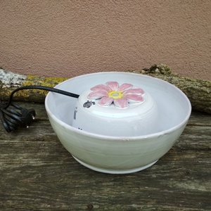 Kisállat itató, cica ivókút, szobaszökőkút - Meska.hu