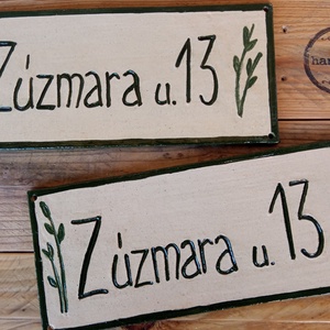 Hosszúkás kerámia házszámtábla, minimalista stílusban, Otthon & Életmód, Ház & Kert, Házszám, Kerámia, MESKA