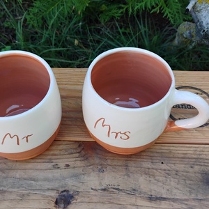Mr és Mrs páros bögre szett - otthon & életmód - konyhafelszerelés, tálalás - tálalás - bögre & csésze - Meska.hu