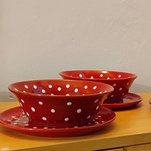 Piros pöttyös tányér szett, 8 darabos - Meska.hu