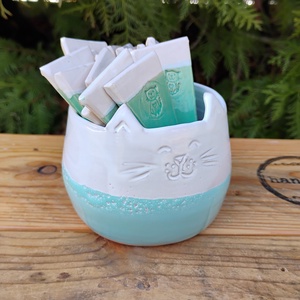 Növényjelölő tartó edényke, cica formájú kis kaspó, Otthon & Életmód, Ház & Kert, Növény & Veteményes, Kerámia, MESKA