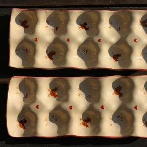 Kerámia tojástartó festett tyúkocskás mintával - 10 db-os - otthon & lakás - konyhafelszerelés, tálalás - tálalás - tálca - Meska.hu