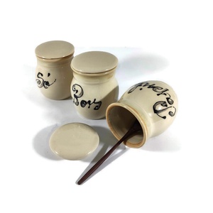 Kicsi fűszertartók, só bors, paprika - otthon & életmód - konyhafelszerelés, tálalás - konyhai tárolás - fűszertartó - Meska.hu