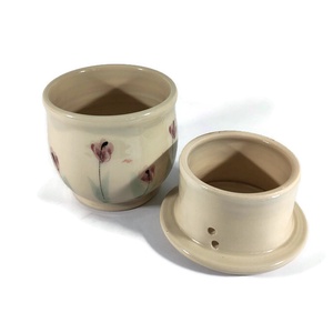 vizes vajtartó stilizált virággal - otthon & életmód - konyhafelszerelés, tálalás - konyhai tárolás - méz & vajtartó - Meska.hu