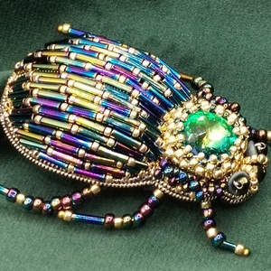 Skarabeusz brosst  - ékszer - kitűző és bross - Meska.hu