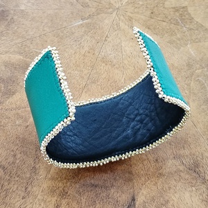 Zöld arany karperec - ékszer - karkötő - karperec - Meska.hu