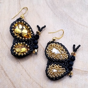 Pillangó fülbevaló  - ékszer - fülbevaló - lógó fülbevaló - Meska.hu