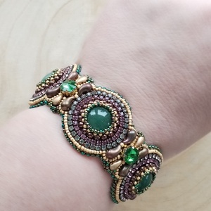 Aventurin hímzett karkötő  - ékszer - karkötő - széles karkötő - Meska.hu