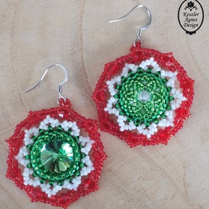 Nemzeti színű fülbevaló, trikolór kör fülbevaló, kokárda fülön függő - ékszer - fülbevaló - lógó fülbevaló - Meska.hu