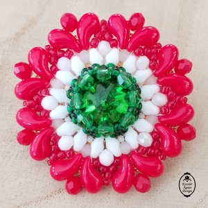 Gyöngy kokárda, gyöngy nemzeti kitűző, gyöngy trikolór kiegészítő - Meska.hu