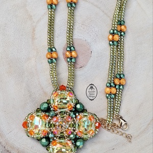 DIY- tutorial, Négyszögletes, csillogó medál minta, gyöngyfűzési útmutató  - diy (csináld magad) - fűzésminták - Meska.hu