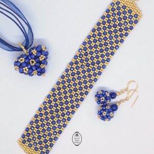 Lapis lazulit - arany gyöngyfűzött ékszerszett � karkötő, fülbevaló és medál elegáns kivitelben, Ékszer, Ékszerszett, Ékszerkészítés, Gyöngyfűzés, gyöngyhímzés, MESKA