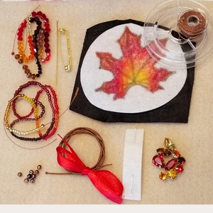 DIY Kit Gyöngyhímző készlet, hímzett őszi falevél bross, színes őszi kitűző, csináld magad ékszer - diy (csináld magad) - egységcsomag - Meska.hu