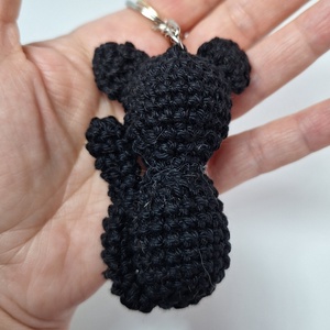 Horgolt fekete cica kulcstartó  - táska & tok - kulcstartó & táskadísz - táskadísz - Meska.hu