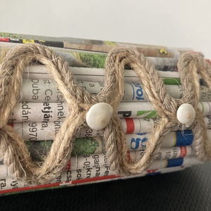 Dekoratív, egyedi váza - otthon & életmód - dekoráció - virágdísz és tartó - virágtartó - Meska.hu