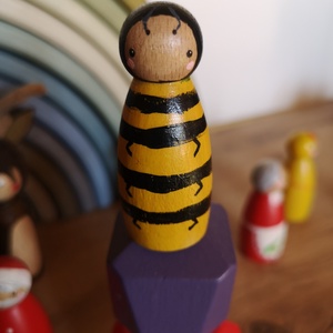 Peg doll méhecske , Játék & Sport, Plüssállat & Játékfigura, Más figura, Festett tárgyak, Famegmunkálás, MESKA