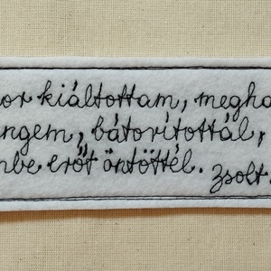 Könyvjelző bibliai igével, textilből varrva - könyv & zene - könyvjelző - Meska.hu