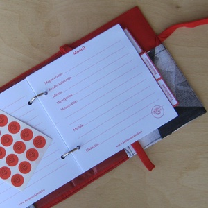 Marilyn kézimunka füzet - piros -  - Meska.hu