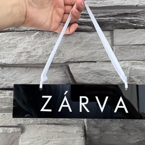 Fekete nyitva-zárva tábla, rögtön jövök tábla - otthon & életmód - dekoráció - ajtó- és ablak dekoráció - ajtótábla - Meska.hu