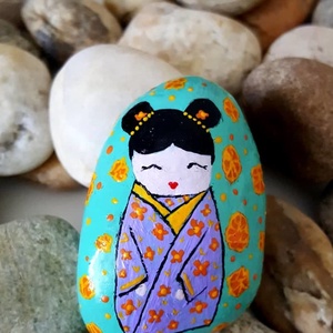 Japán babás  kézzel festett ajándék kő - Meska.hu
