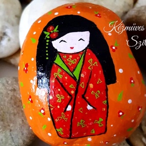 Japán babás  kézzel festett ajándék kő - Meska.hu