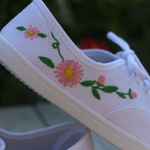 Hímzett cipő - Virágmintával - ruha & divat - cipő & papucs - cipő, szandál - Meska.hu