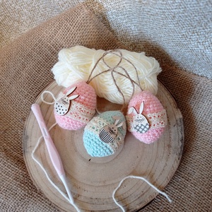Horgolt tojás akasztózsinórral, Otthon & Életmód, Dekoráció, Asztal és polc dekoráció, Asztaldísz, Horgolás, MESKA