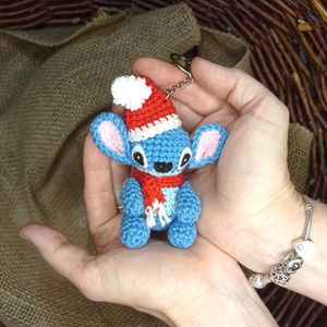 Mini Stitch horgolt kulcstartó - táska & tok - kulcstartó & táskadísz - kulcstartó - Meska.hu