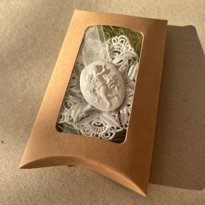 Karácsonyi angyalka dobozban - karácsony - karácsonyi lakásdekoráció - karácsonyfadíszek - Meska.hu