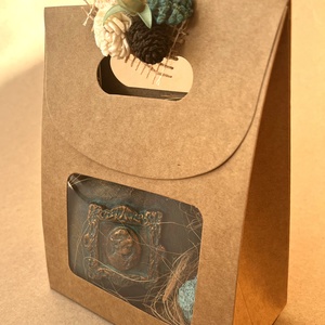 Antik bronz karácsonyi medalion natúr dísztáskában - Meska.hu