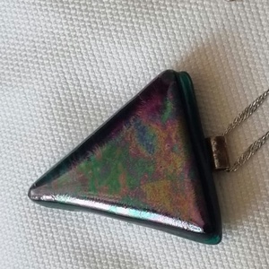 Egyedi Háromszög Dichroic Üvegmedálos Nyaklánc - ékszer - nyaklánc - medál - Meska.hu