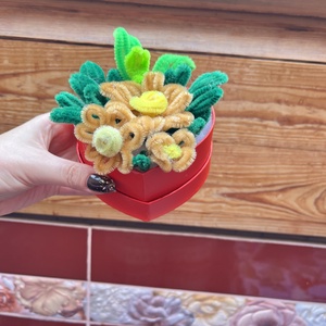 Szivecske virág - karácsony - mikulás - mikulás ajándékok - Meska.hu