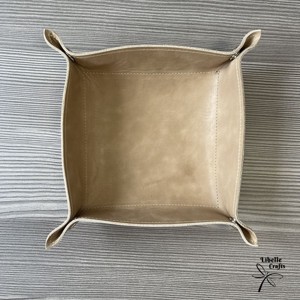 Színes bőr tálca - bézs, , , MESKA