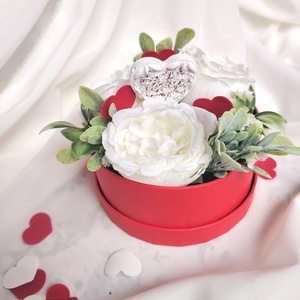 Valentin napi virágbox, Otthon & Életmód, Dekoráció, Virágdekoráció, Virágok, Virágbox, Virágkötés, MESKA