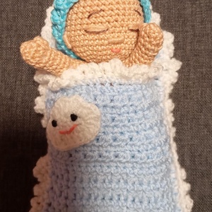 Újszölött horgolt baba - Meska.hu