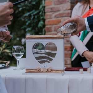 Esküvői homokceremónia emlékdoboz � szív ablakos, névre szóló � rusztikus esküvői dekor, szertartás kellék, örök emlék - esküvő - emlék & ajándék - nászajándék - ceremónia szett - Meska.hu