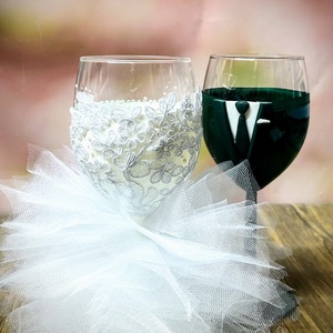 Esküvői boros pohár pár - esküvő - emlék & ajándék - nászajándék - esküvői pohár, pohárszett - Meska.hu