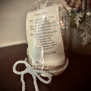     Örök pillanat � idézetes virágkompozíció üvegbúrában - Meska.hu