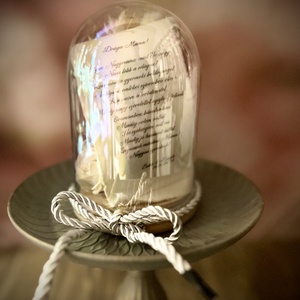     Örök pillanat � idézetes virágkompozíció üvegbúrában - otthon & életmód - virágdekoráció - virágok - virágbox - Meska.hu