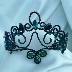 Fekete-smaragd tiara, Esküvő, Hajdísz, Fejkoszorú, Gyöngyfűzés, gyöngyhímzés, Ékszerkészítés, MESKA