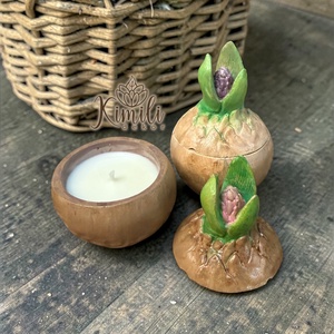 Virághagyma alakú illatgyertya  - Meska.hu