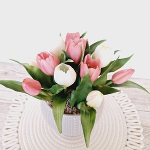 Élethű tulipános asztaldísz - otthon & életmód - dekoráció - asztal és polc dekoráció - asztaldísz - Meska.hu