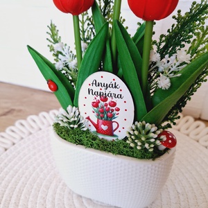 Anyák napi tulipán-piros - otthon & életmód - dekoráció - asztal és polc dekoráció - asztaldísz - Meska.hu