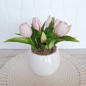 Tulipánok kerámia gömb kaspóban-rózsaszín - otthon & életmód - dekoráció - asztal és polc dekoráció - asztaldísz - Meska.hu