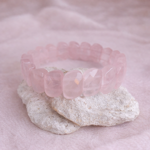 Rózsakvarc lapos,fazettált ásvány karkötő, Ékszer, Karkötő, Széles karkötő, , MESKA