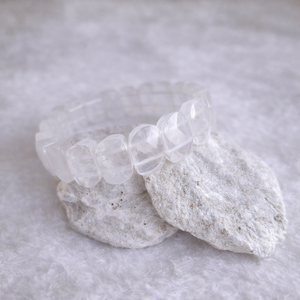 Hegyikristály lapos,fazettált ásvány karkötő, Ékszer, Karkötő, Széles karkötő, , MESKA