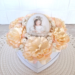 Virágbox elsőáldozásra - otthon & életmód - virágdekoráció - virágok - virágbox - Meska.hu