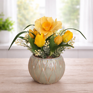 Tavaszi asztaldísz tulipánokkal és nárciszokkal - Meska.hu