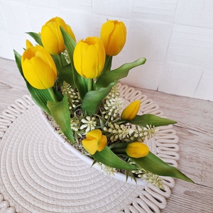   Tvaszi asztaldísz tulipánokkal - otthon & életmód - dekoráció - asztal és polc dekoráció - asztaldísz - Meska.hu